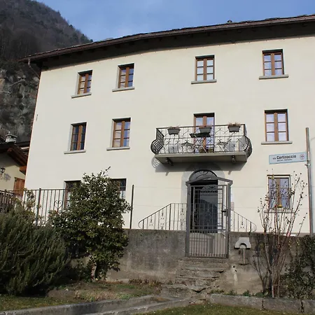 Casa Pasini-foresteria Bed and Breakfast