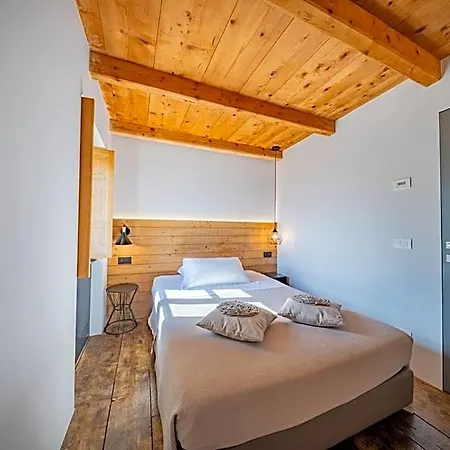 Casa Pasini-foresteria Bed and Breakfast 3*