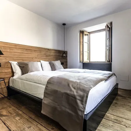 Casa Pasini-foresteria Bed and Breakfast