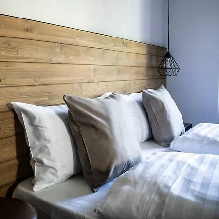 Casa Pasini-foresteria Bed and Breakfast