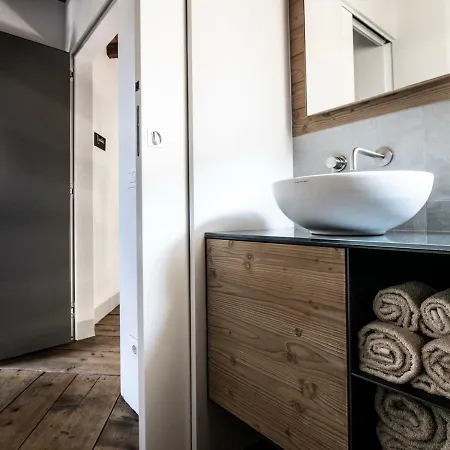 Bed and Breakfast Casa Pasini-foresteria 3*