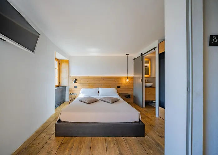 Frühstückspension Casa Pasini-foresteria Piuro